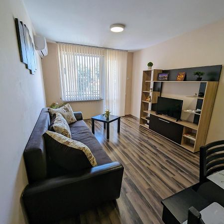 Emalena Apartment Варна Экстерьер фото