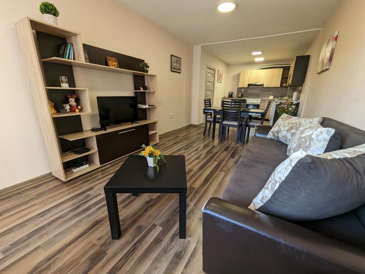 Emalena Apartment Варна Экстерьер фото