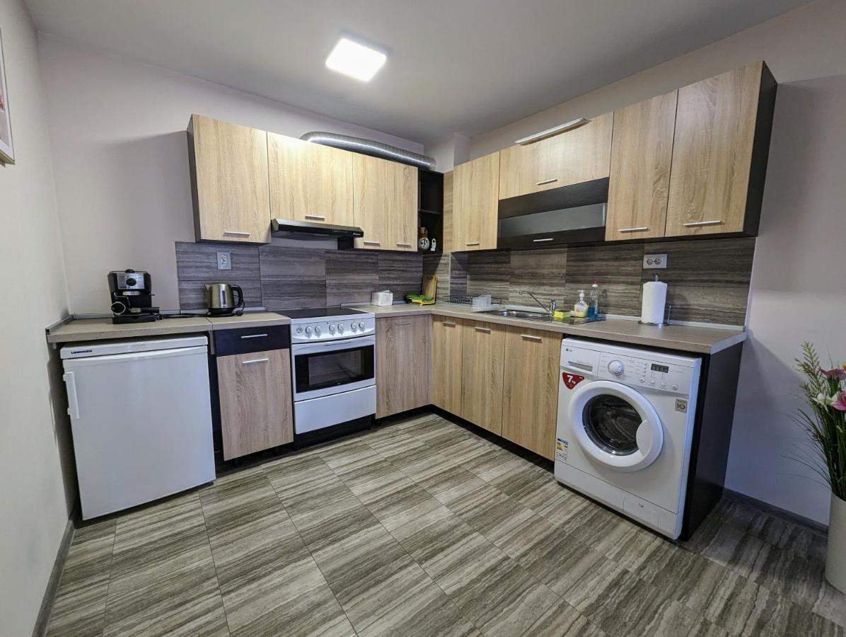 Emalena Apartment Варна Экстерьер фото